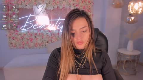    online show from 28, 12, 2024