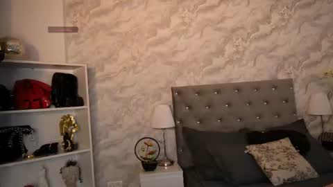 AmyDiamond online show from 21, 6, 2026