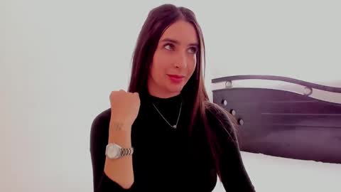 Snapshot of ana_castilo chatting on 16, 12, 2024 Ana IG an castillo 1 online show from 16, 12, 2024