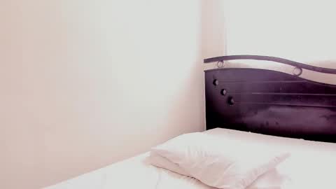 Snapshot of ana_castilo chatting on 19, 12, 2024 Ana IG an castillo 1 online show from 19, 12, 2024