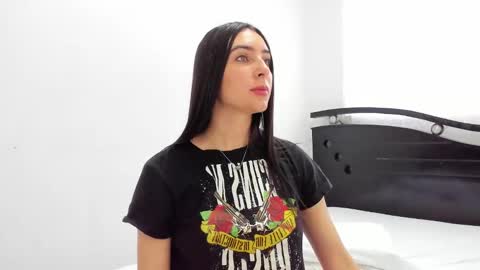 Snapshot of ana_castilo chatting on 30, 12, 2024 Ana IG an castillo 1 online show from 30, 12, 2024