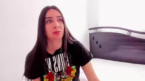 Snapshot of ana_castilo chatting on 30, 12, 2024 Ana IG an castillo 1 online show from 30, 12, 2024