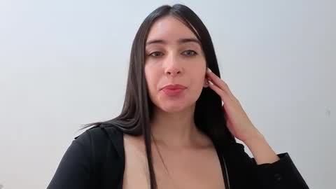 Snapshot of ana_castilo chatting on 19, 10, 2025 Ana IG an castillo 1 online show from 19, 10, 2025