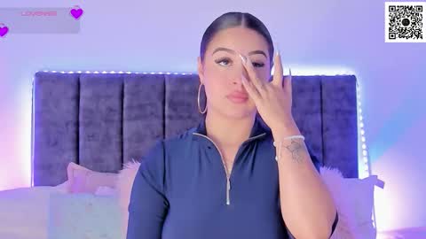 Snapshot of ana_levi chatting on 11, 10, 2025 Ana online show from 11, 10, 2025