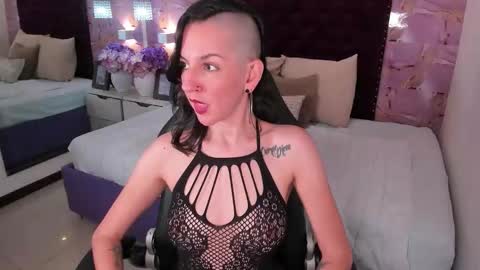 Snapshot of ana_liebert chatting on 25, 10, 2025 Ana Libiert online show from 25, 10, 2025