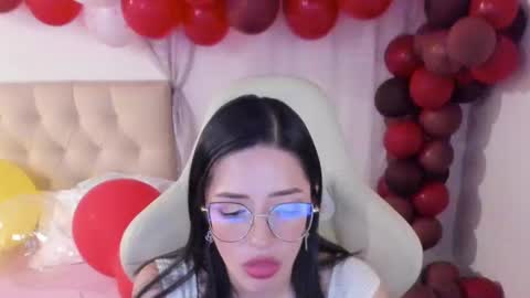 Im anna but you can call me as you want online show from 11, 1, 2025