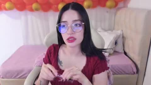 Im anna but you can call me as you want online show from 19, 2, 2025