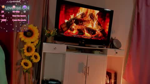 Ana My schedule 0400 - 1600 GMT -5 online show from 11, 3, 2026