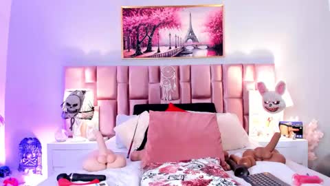 anaa_bellaa online show from 1, 11, 2025