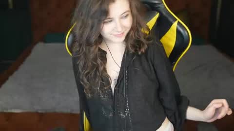 Snapshot of anabel2054 chatting on 25, 5, 2026 Sweet girls online show from 25, 5, 2026