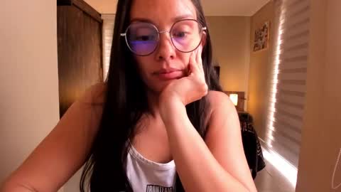 Anabel online show from 3, 3, 2025