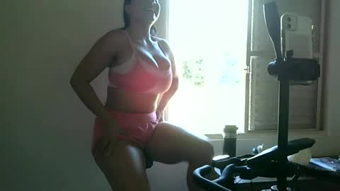 anabelenogueira1 online show from 19, 6, 2026