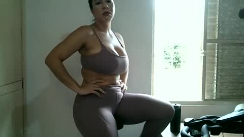 anabelenogueira1 online show from 20, 6, 2026