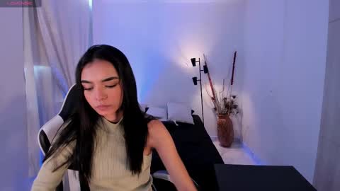 ANABEL WOLF  online show from 17, 9, 2025