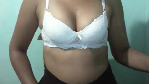 Snapshot of anacarada chatting on 9, 1, 2026 anacarada online show from 9, 1, 2026