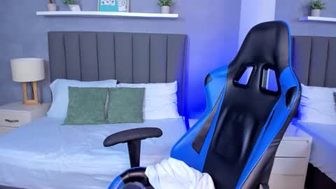 A N A online show from 8, 1, 2026