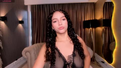Anahi Curlie online show from 26, 4, 2026