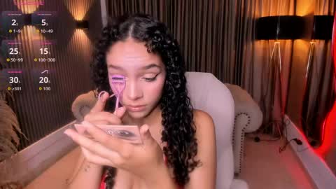 Anahi Curlie online show from 29, 4, 2026