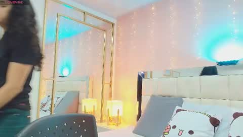 Snapshot of anahi_maite chatting on 20, 6, 2026 Anahi online show from 20, 6, 2026
