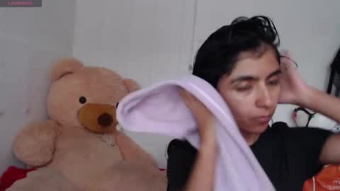 Snapshot of anahibrowns95 chatting on 4, 2, 2026 Anahi Browns online show from 4, 2, 2026