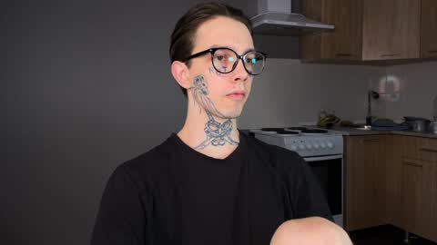 simon online show from 28, 12, 2024