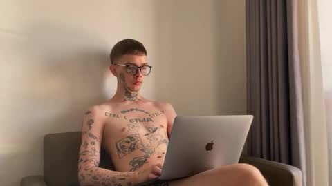 Snapshot of anahori_simon chatting on 12, 3, 2026 simon online show from 12, 3, 2026