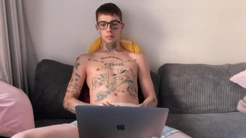 Snapshot of anahori_simon chatting on 28, 3, 2026 simon online show from 28, 3, 2026