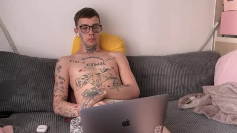 Snapshot of anahori_simon chatting on 30, 3, 2026 simon online show from 30, 3, 2026