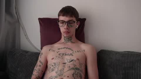 Snapshot of anahori_simon chatting on 9, 4, 2026 simon online show from 9, 4, 2026