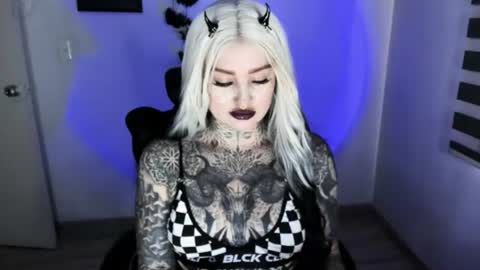 Snapshot of anai_gomez chatting on 18, 6, 2026 Callme Mistress Ani online show from 18, 6, 2026