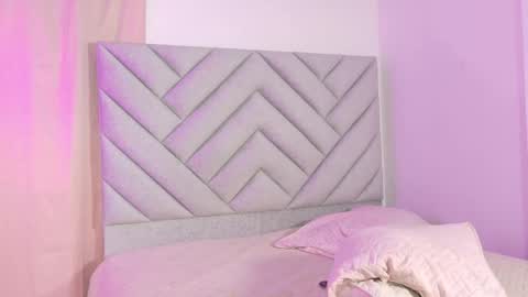 Snapshot of anaisdream_ chatting on 20, 2, 2026 anaisdream_ online show from 20, 2, 2026