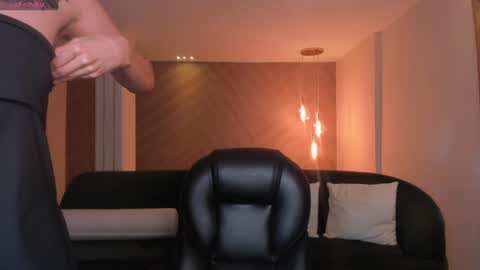 Snapshot of anaisnin1 chatting on 28, 1, 2025 Anais Nin online show from 28, 1, 2025