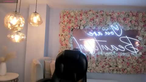 Snapshot of anaisnin1 chatting on 18, 2, 2026 Anais Nin online show from 18, 2, 2026