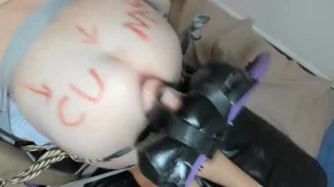 Snapshot of analmagician chatting on 1, 1, 2025 analmagician online show from 1, 1, 2025