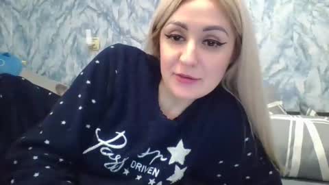 Snapshot of analqueen2024 chatting on 17, 2, 2025 analqueen2024 online show from 17, 2, 2025