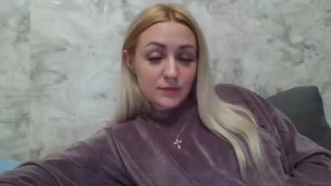 Snapshot of analqueen2024 chatting on 18, 10, 2025 analqueen2024 online show from 18, 10, 2025