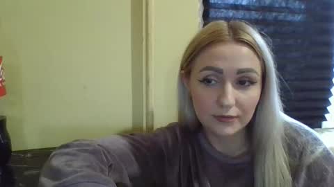 Snapshot of analqueen2024 chatting on 25, 10, 2025 analqueen2024 online show from 25, 10, 2025