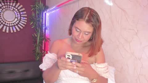 Snapshot of analuna__ chatting on 20, 9, 2025 Ana Luna online show from 20, 9, 2025