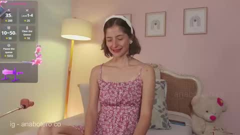 Ana Mara Botero online show from 5, 3, 2025