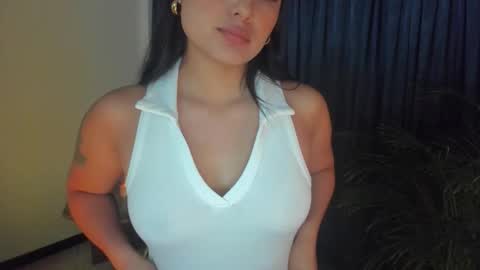 Snapshot of anamarieh chatting on 17, 10, 2025 Ann online show from 17, 10, 2025