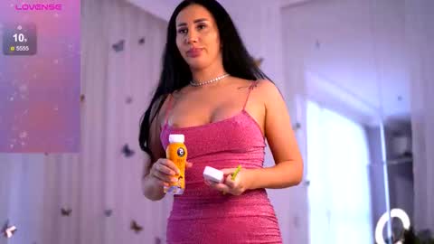 Snapshot of anarhodes chatting on 11, 9, 2025 Anna online show from 11, 9, 2025