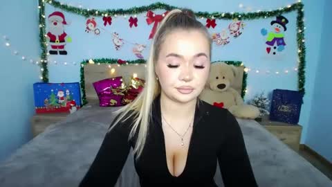 anastacyyellig online show from 20, 12, 2024