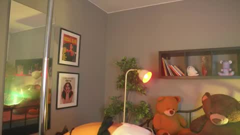 anaya_olyx online show from 11, 10, 2025