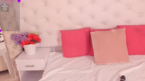 Snapshot of anchela_garcia chatting on 18, 10, 2025 anchela garcia online show from 18, 10, 2025