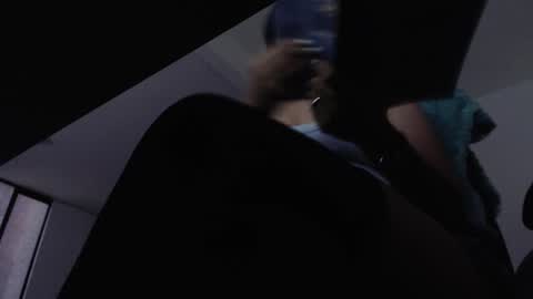   online show from 21, 2, 2025