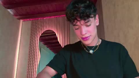Snapshot of ander_ashford77 chatting on 26, 6, 2026 Ander online show from 26, 6, 2026