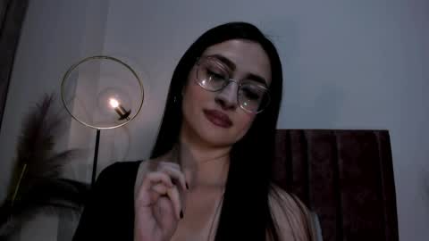 Andra Cyrus online show from 20, 5, 2026