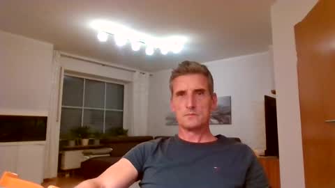 Name online show from 23, 7, 2026