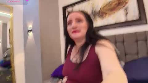 Cloe online show from 5, 12, 2025