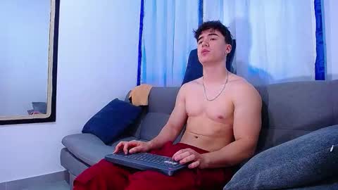 Snapshot of andre_parker chatting on 19, 2, 2026 Andre Parker online show from 19, 2, 2026